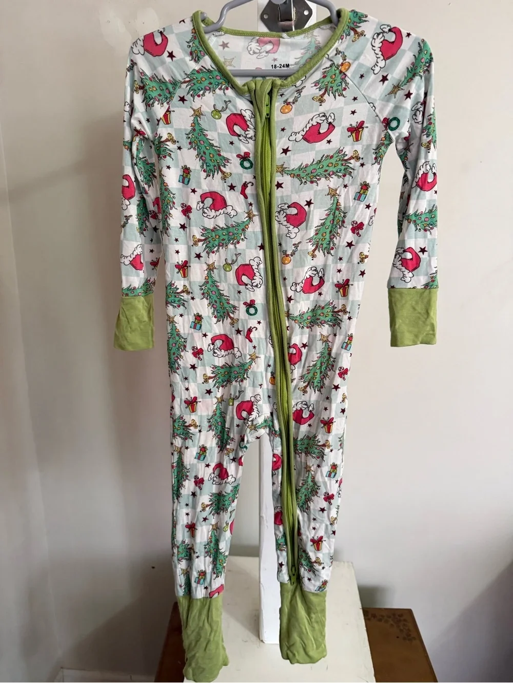 Bamboo Christmas Sleeper